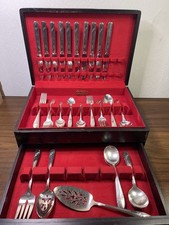 Vintage Oneida Tudor Silver plate Flatware Queen Bess II, 63 Pieces picture