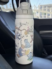 Owala Winnie the Pooh Disney Owala Free Sip 32oz picture