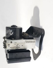 2003-2004 Toyota Sequoia ABS Anti Lock Brake pump Assembly 4x4 Skid Control Oem picture
