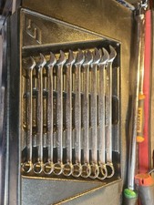 Snap-On Tools SOEXM710 10-Pc 12-Pt Metric Combination Wrench Set (10–19 mm) picture