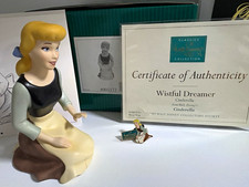 WDCC 2007 Members only Cinderella “Wistful Dreamer” Figurine w/ COA picture