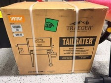 Traeger Tailgater Series TFB30KLF Pellet Grill, 19,000 Btu, 300 sq-in SURFACE picture