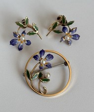 KREMENTZ VTG 14K OVERLAY ENAMEL CULTURED PEARL LILY BROOCH & EARRINGS picture