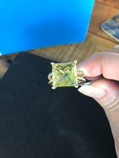 Na Haku - 4 ct lemon quartz 
