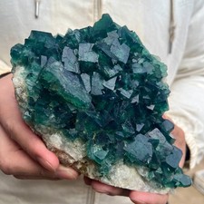3.8LB  Natural cubic green fluorite crystal cluster rough mineral specimen picture